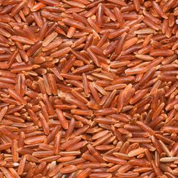 Červená jasmínová rýže